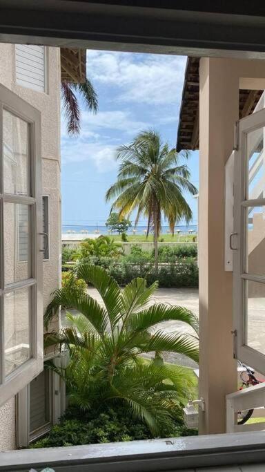 Chalet Cassie Montego Bay Exterior photo